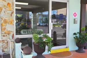 Alojamiento - Island House Hotel