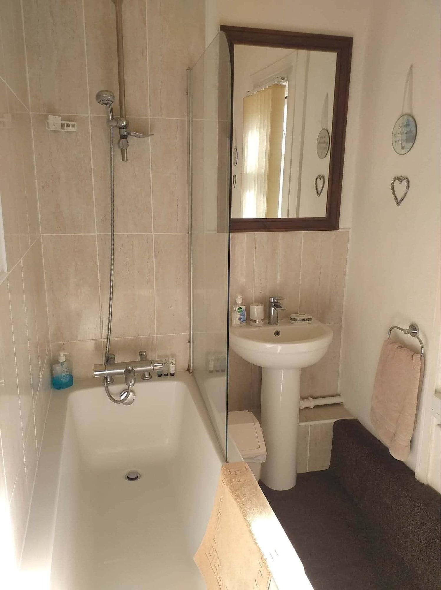 Varios Bryn Coed Guest House