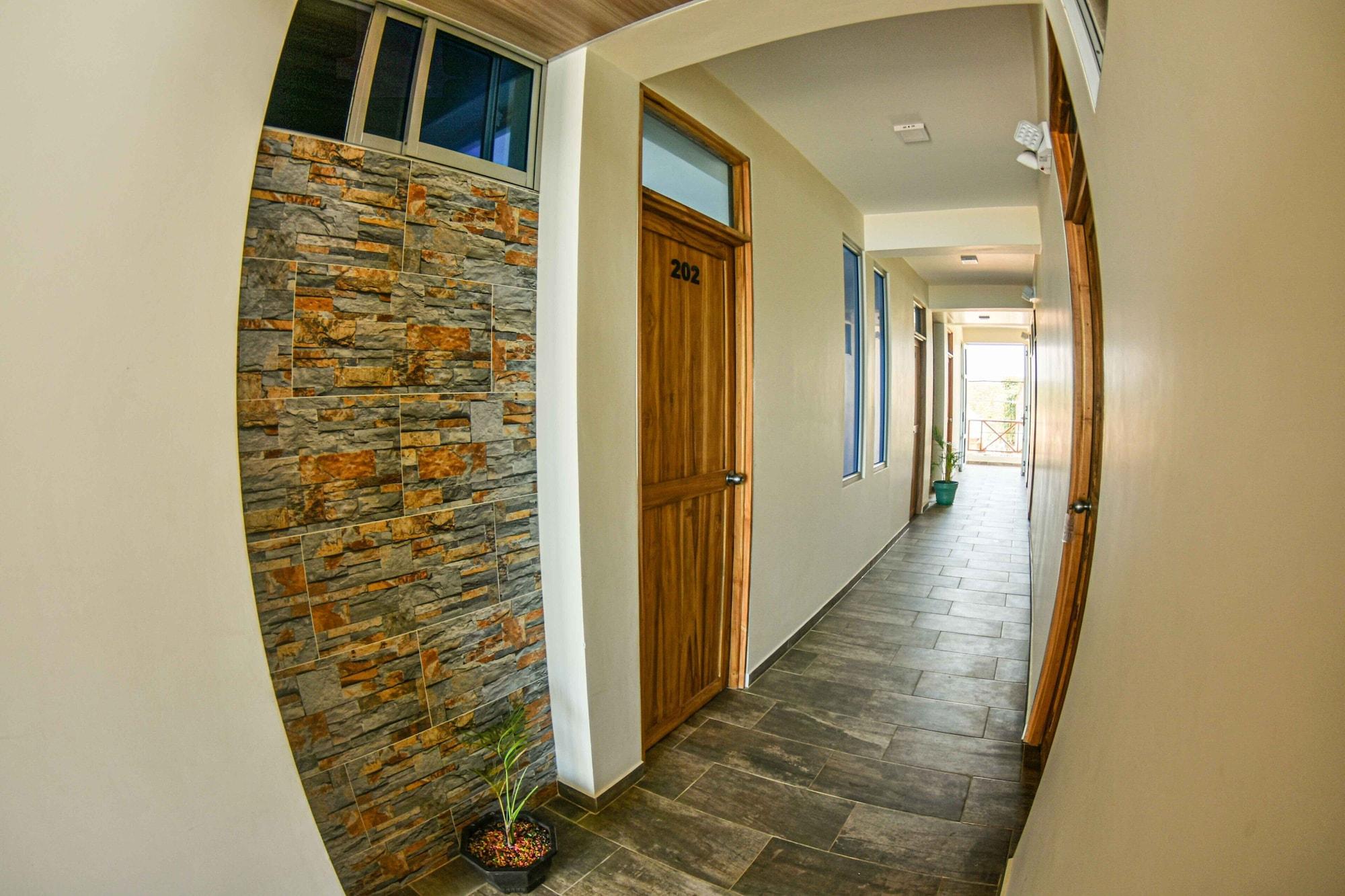 Varios Merakai Hostel Rincon del Mar