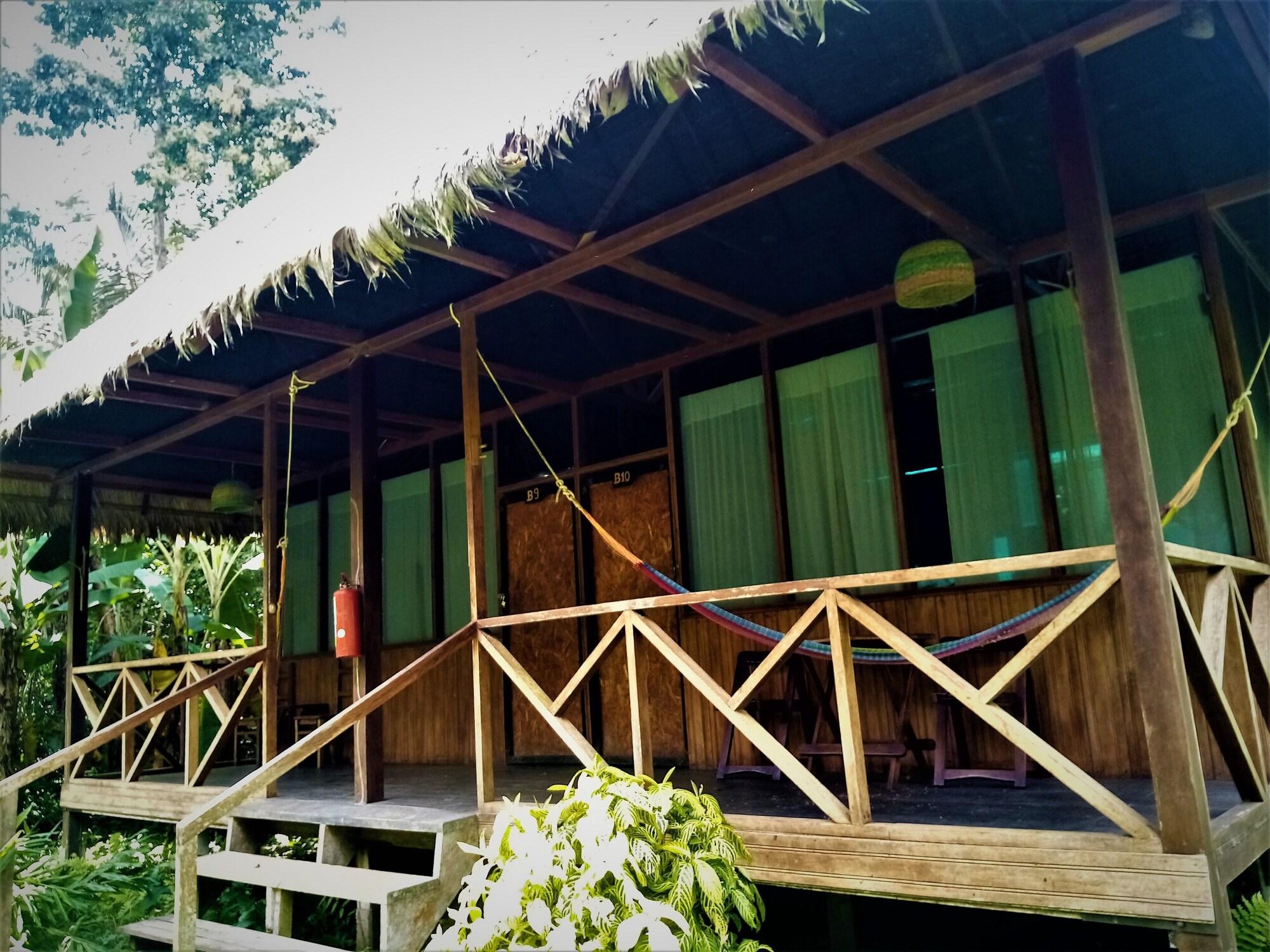 Varios Inotawa Lodge