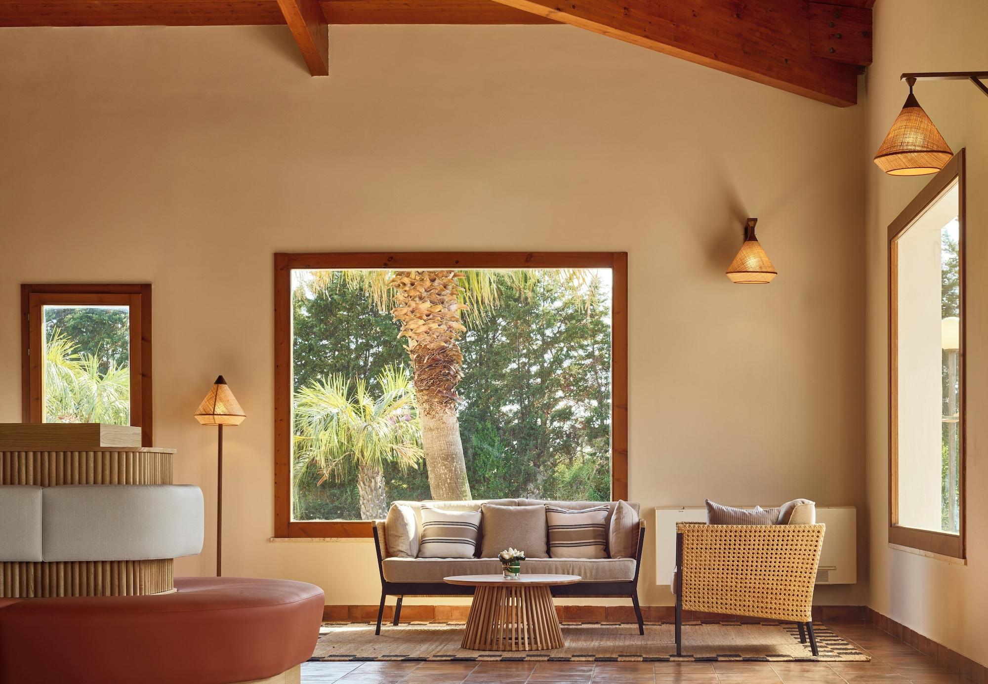 Vista Lobby Serenè Resort