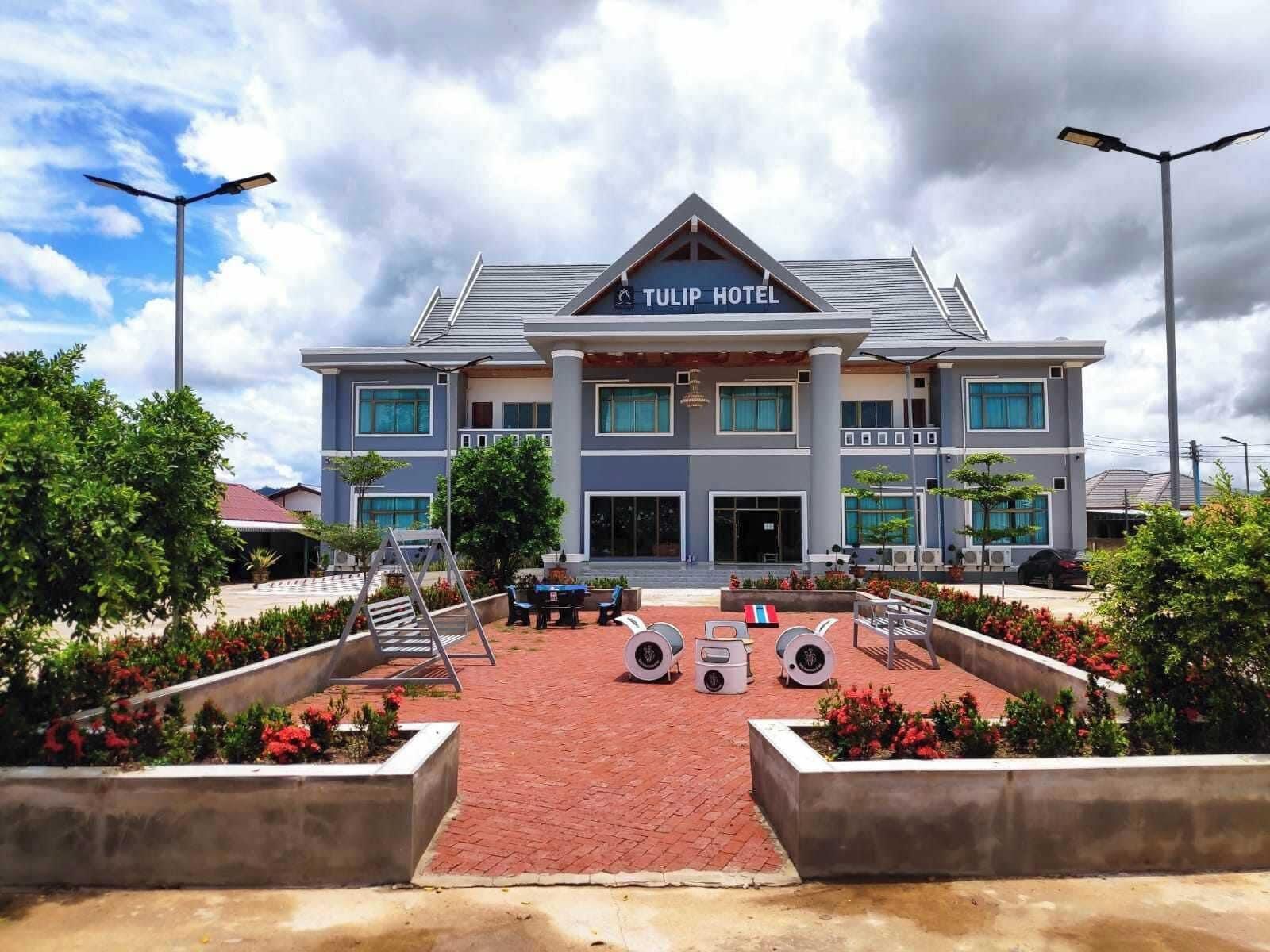 Vista Exterior Tulip Hotel