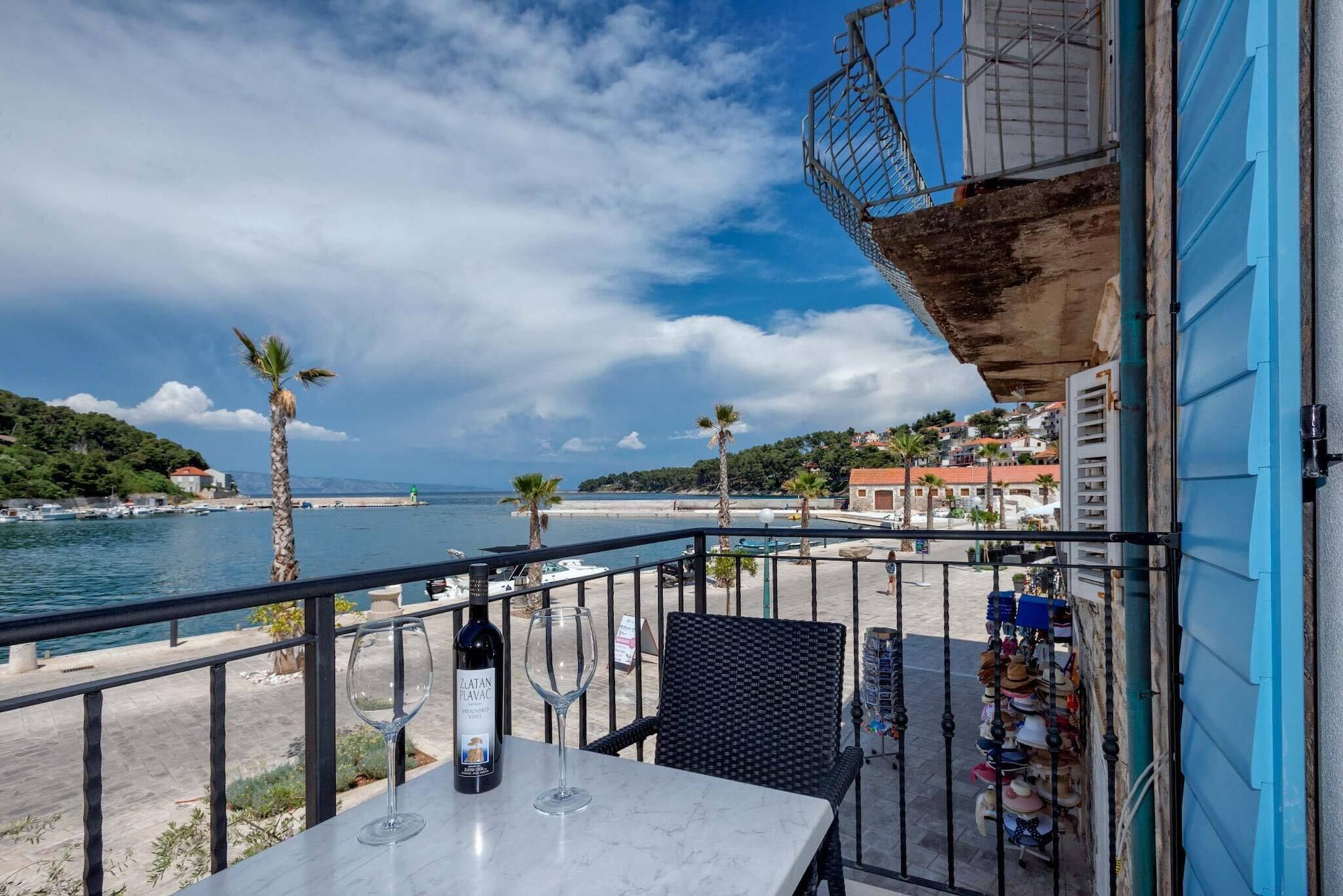 Equipamiento de Habitación Villa Riva