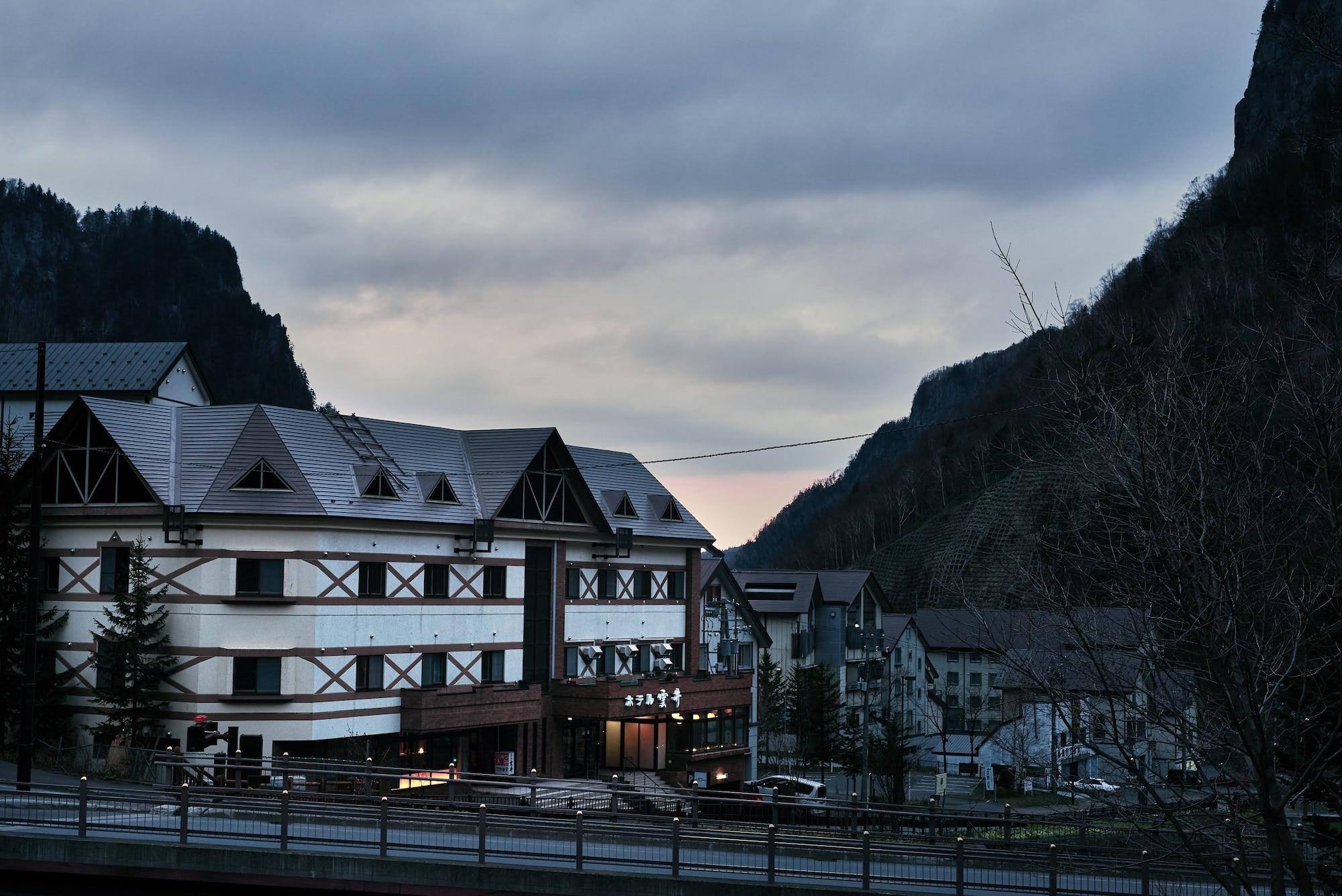 Vista Exterior Hotel Kumoi
