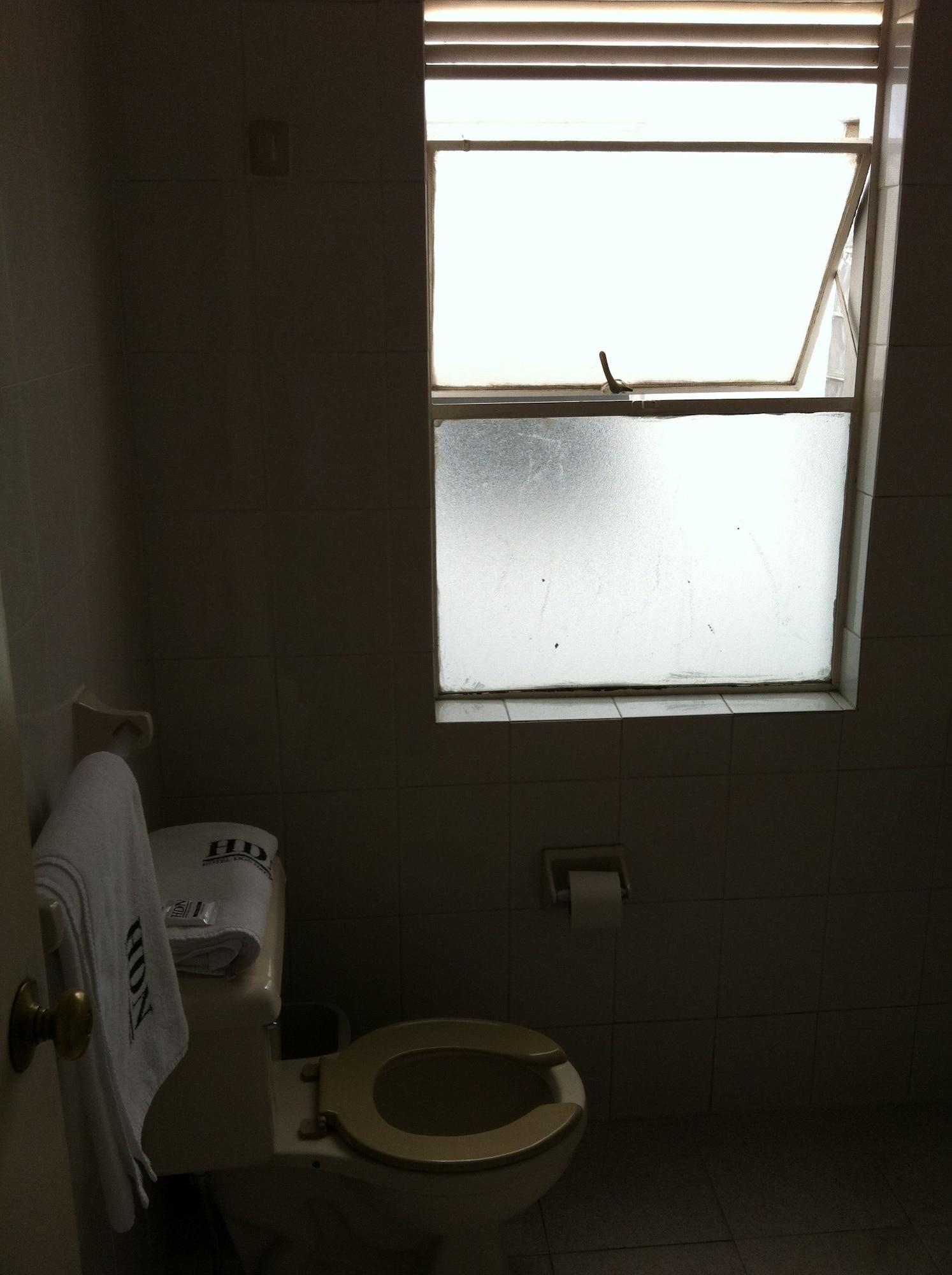 Equipamiento de Habitación Hotel Dos Naciones