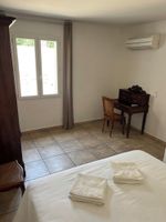 Alquiler Vacacional - 6-bedroom villa with pool and vineyard views