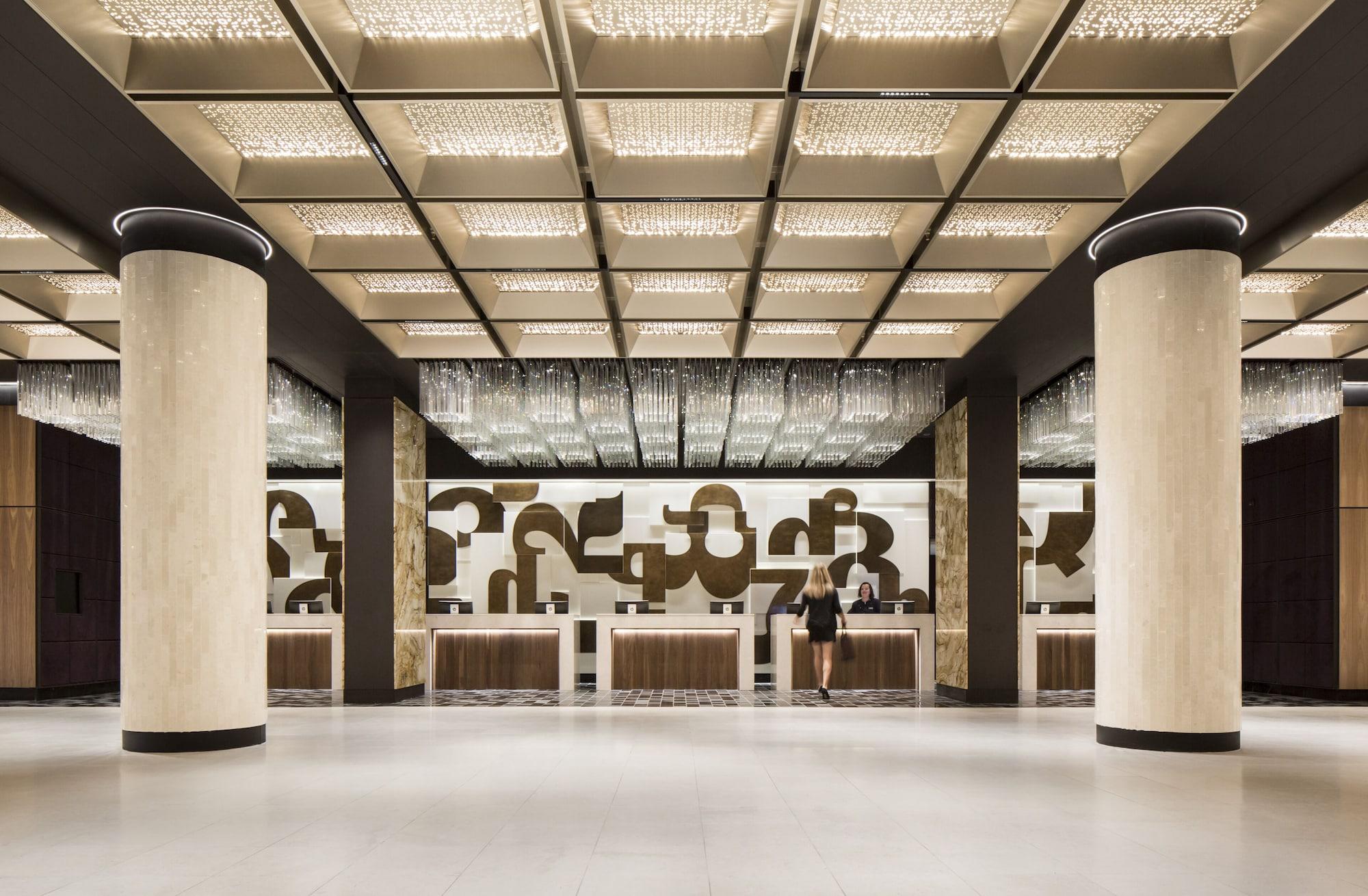 Vista Lobby Fairmont The Queen Elizabeth