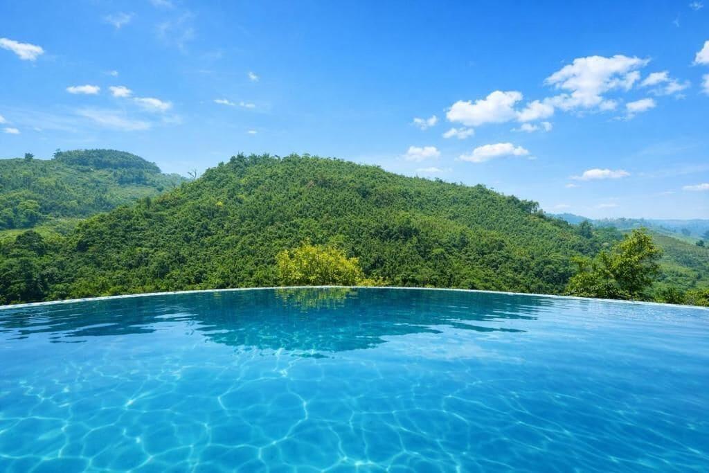 Vista Piscina Pu Hmong Eco Retreat