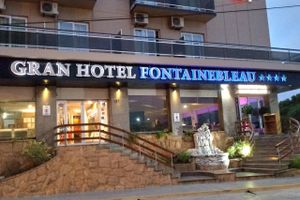 Alojamiento - Gran Hotel Fontainebleau