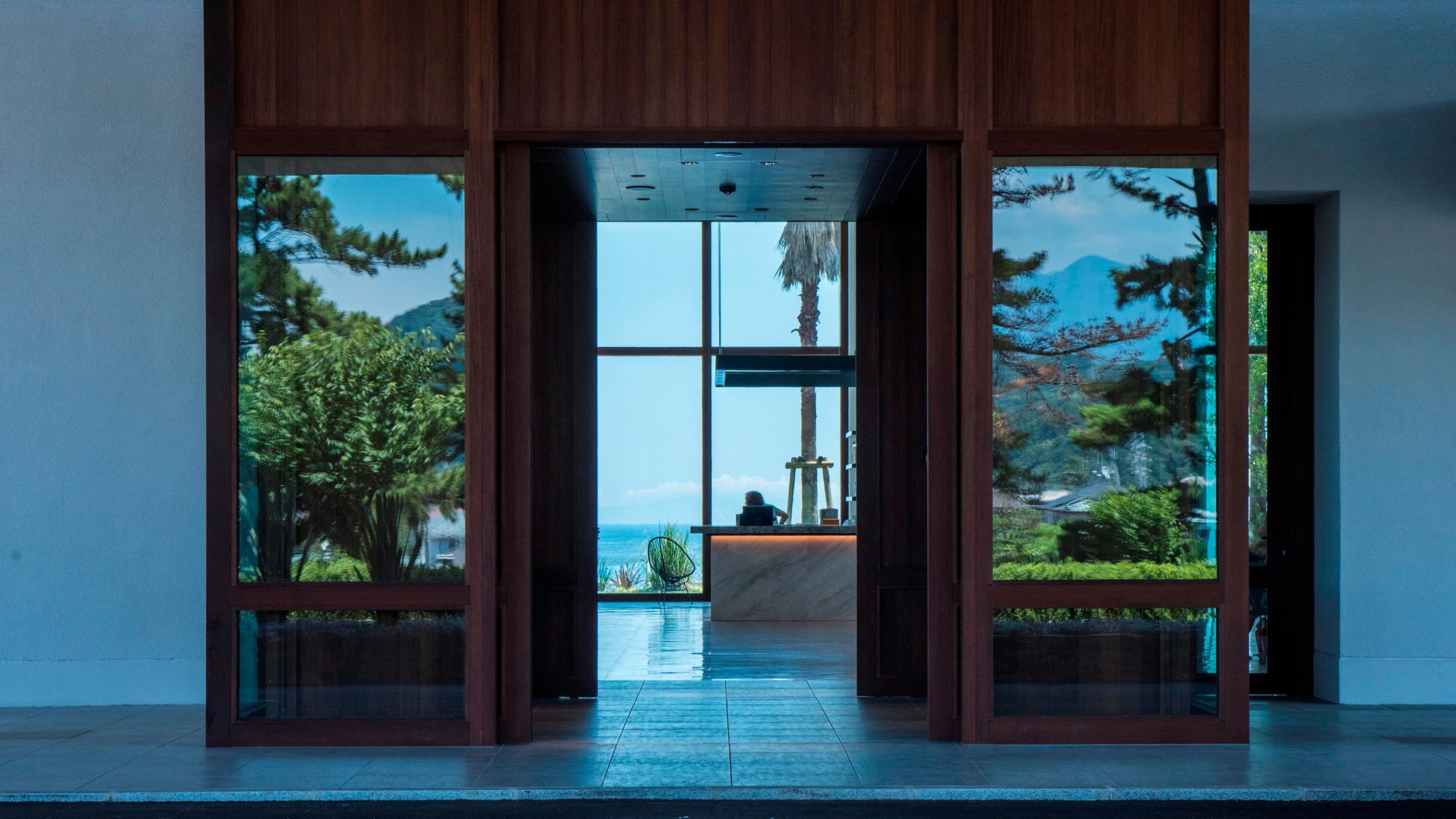 Vista Exterior Oiso Prince Hotel