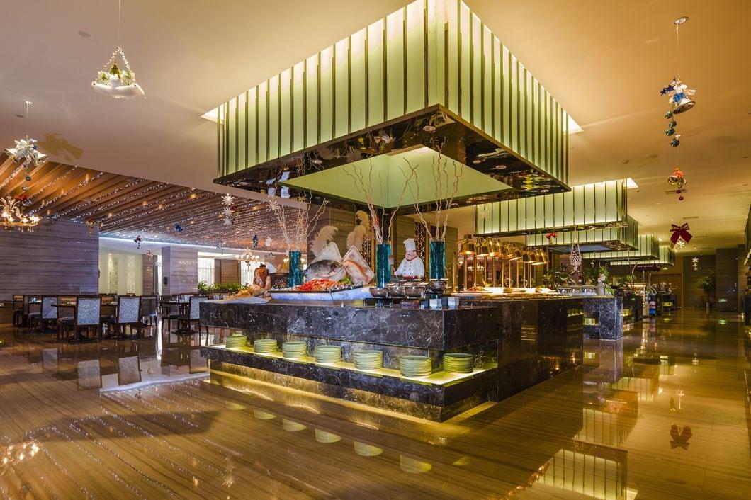 Restaurant Haili New Century Grand Hotel Haiyan