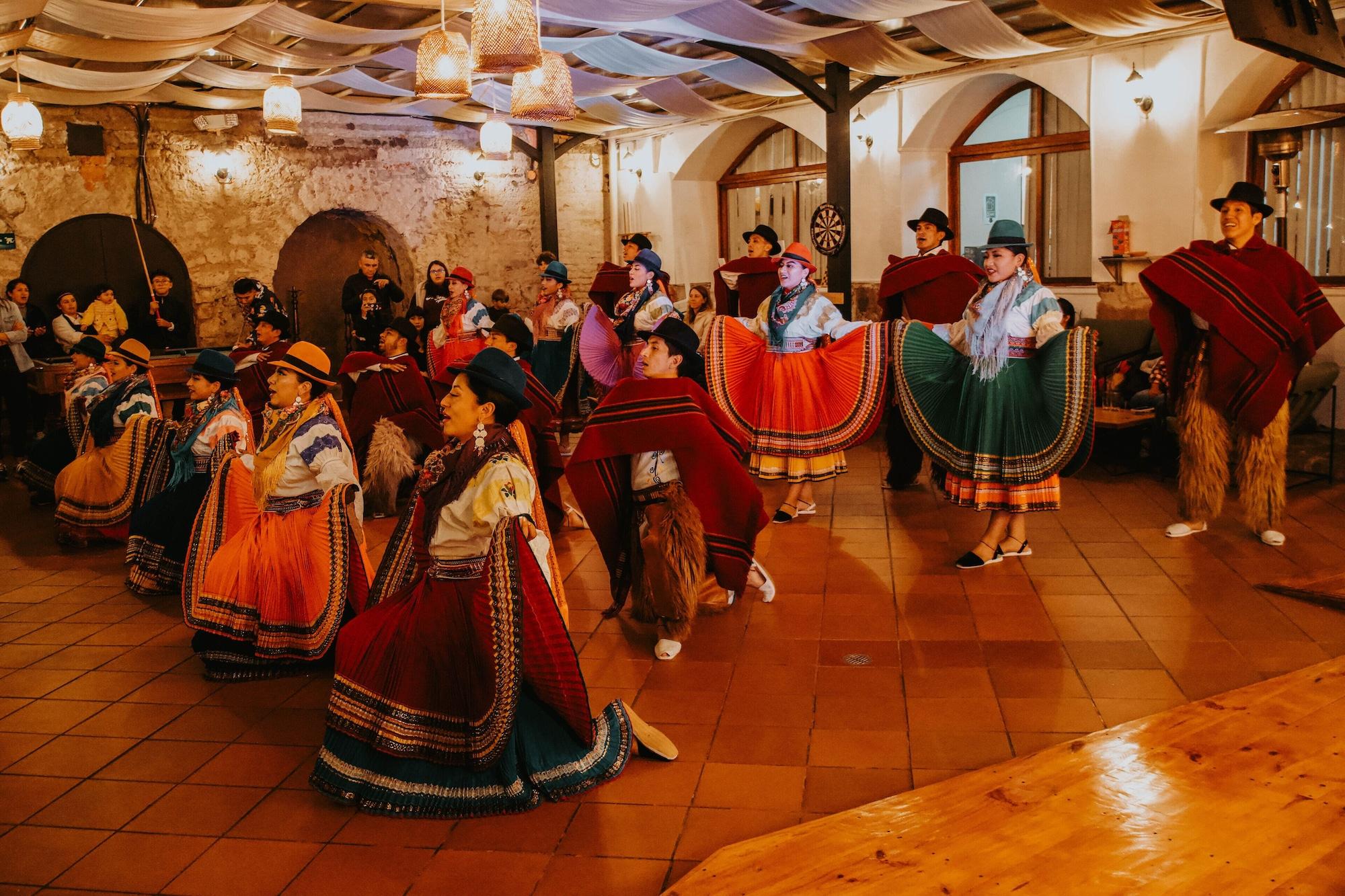 Salón de Baile Viajero Quito Hostel