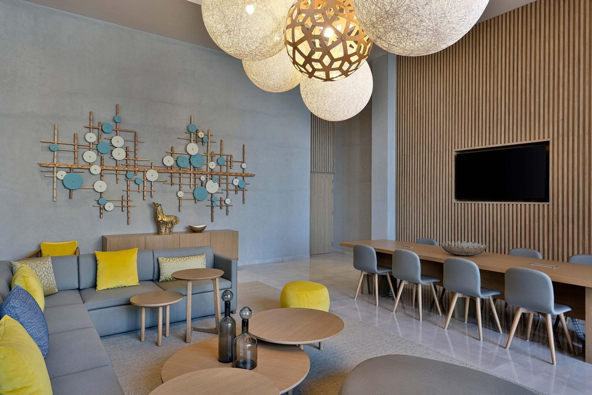 Vista Lobby Element Al Jaddaf, Dubai