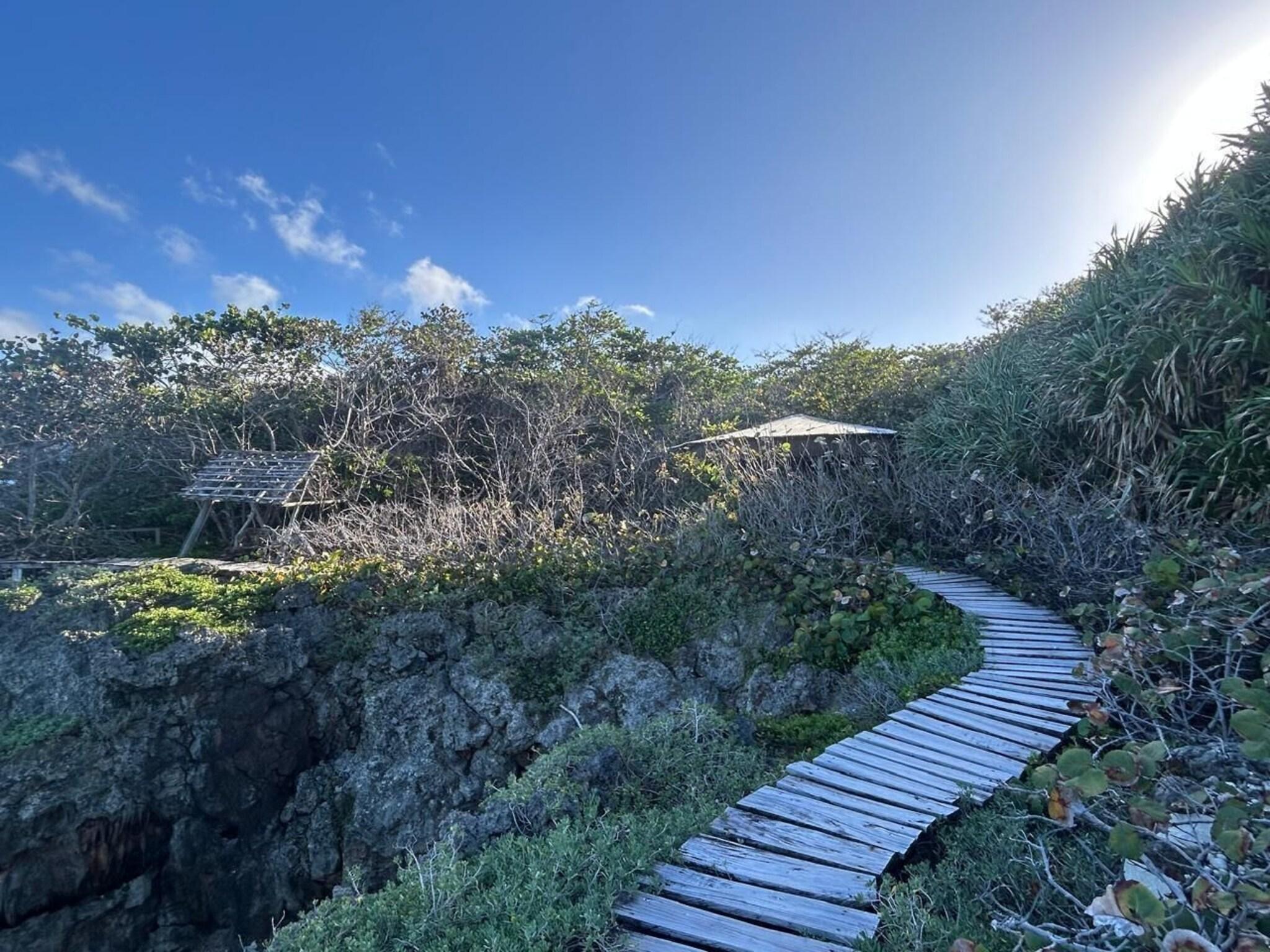 Vista Exterior Great Huts