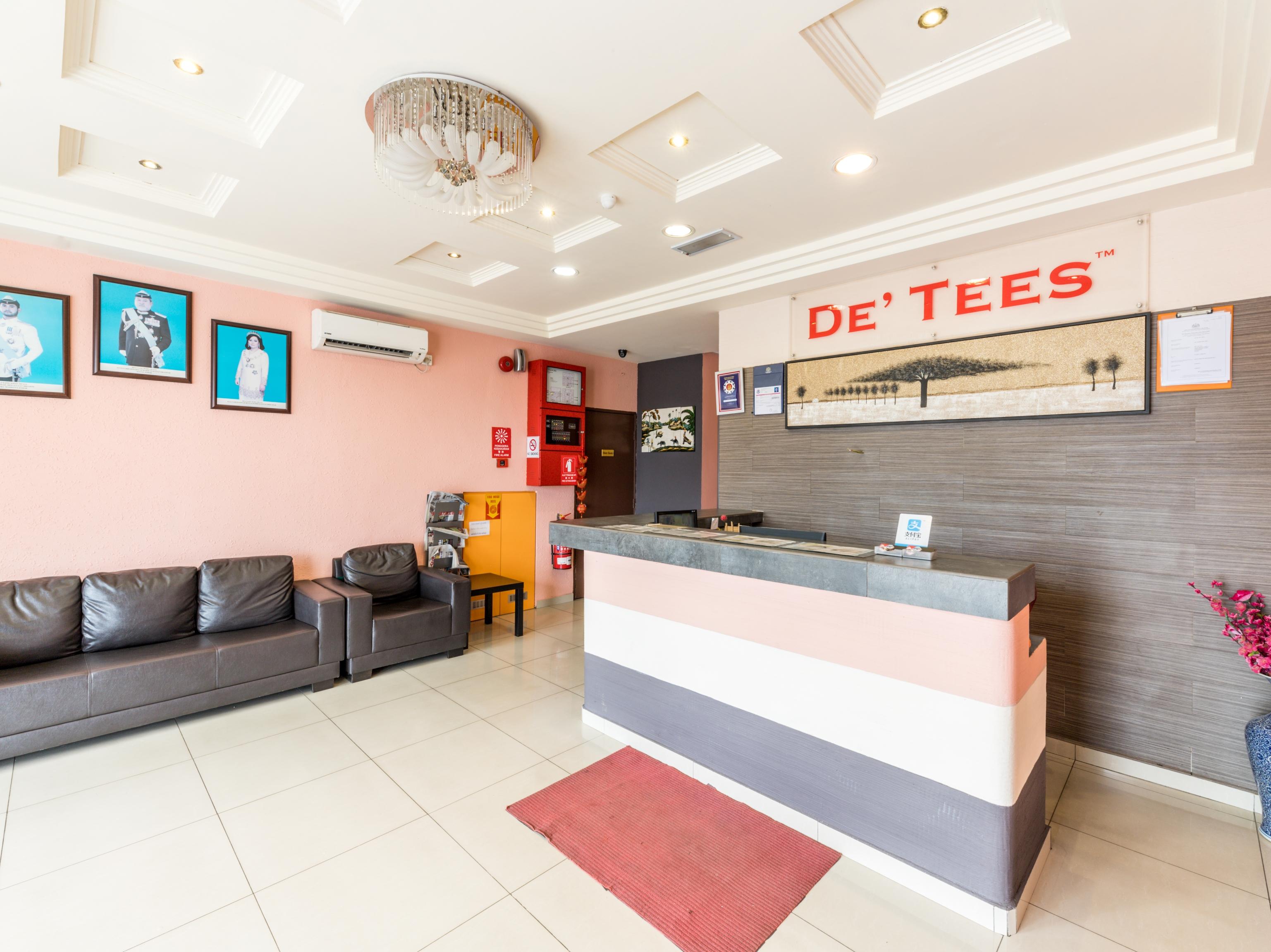 Vista Lobby Hotel De' Tees