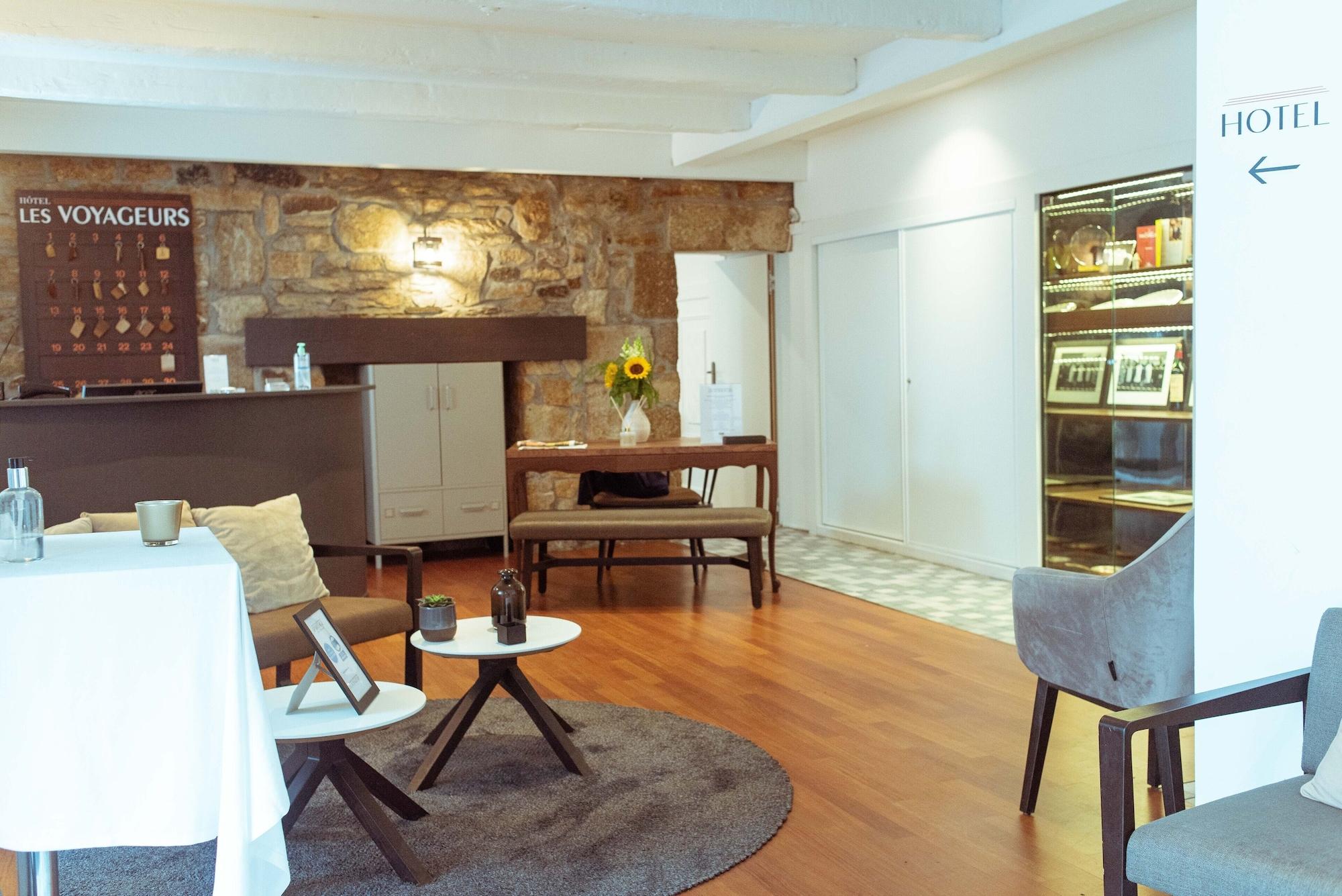 Vista Lobby Hotel des Voyageurs