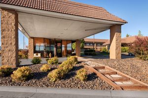 Alojamiento - Best Western Foothills Inn