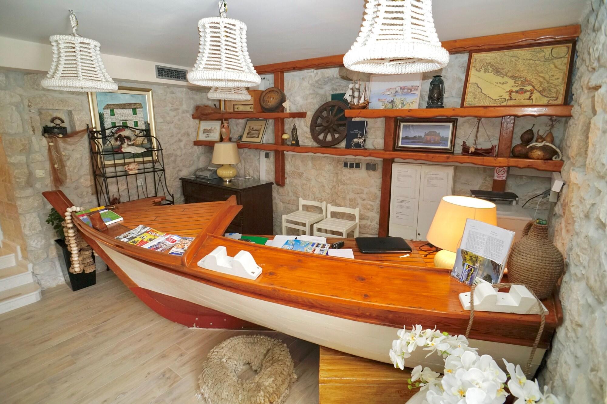 Vista Lobby Villa Rustica Dalmatia Apartments