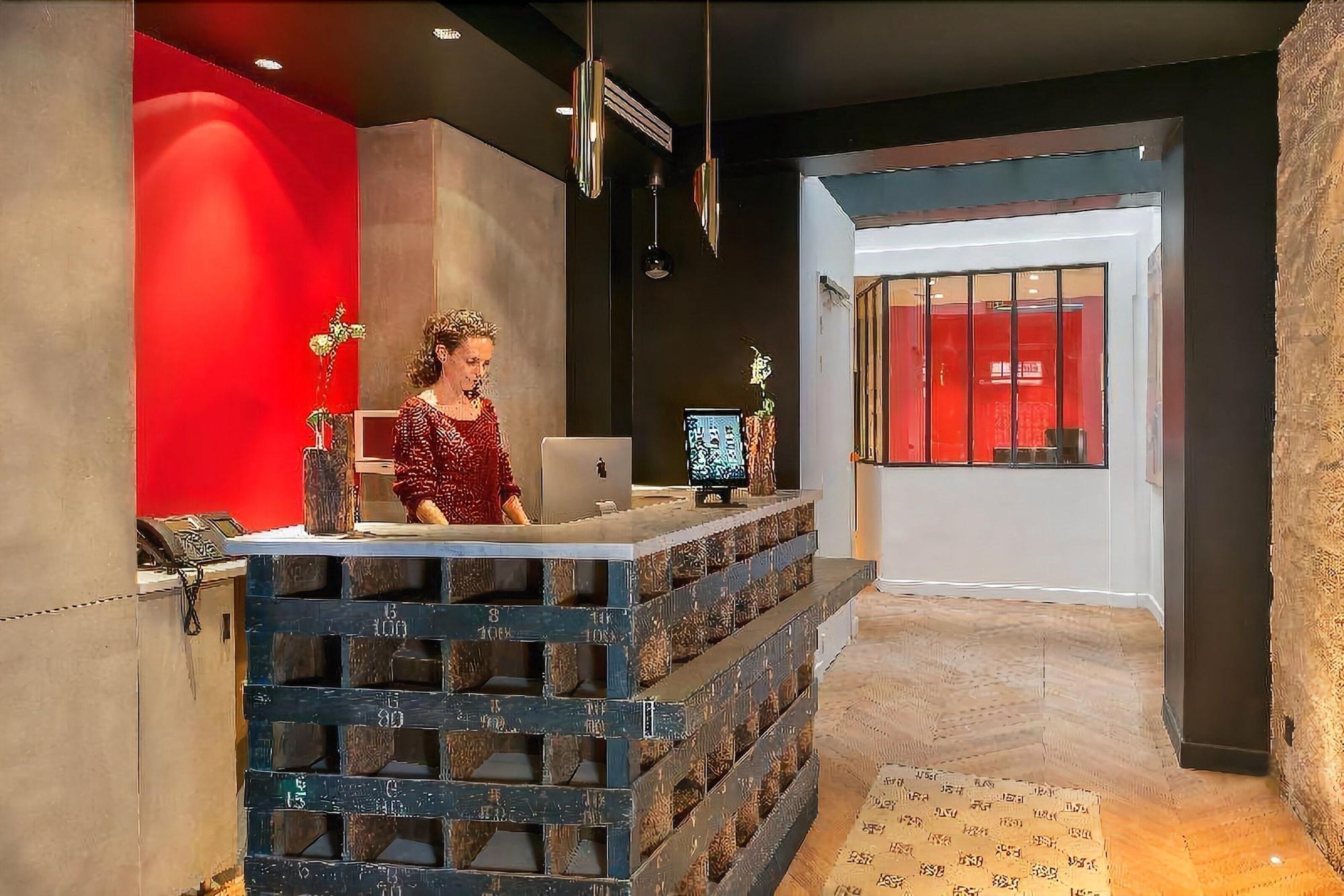 Vista Lobby Hôtel Scarlett