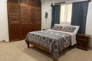 Alquiler Vacacional - Clase Azul Suite - Spacious 2 bdrm 2 bath unit located 1 block from the beach