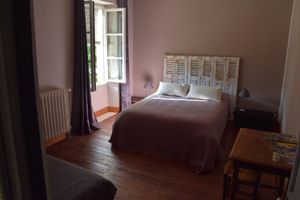 Alojamiento - B&B 2 steps from Futuroscope and the A10 motorway.