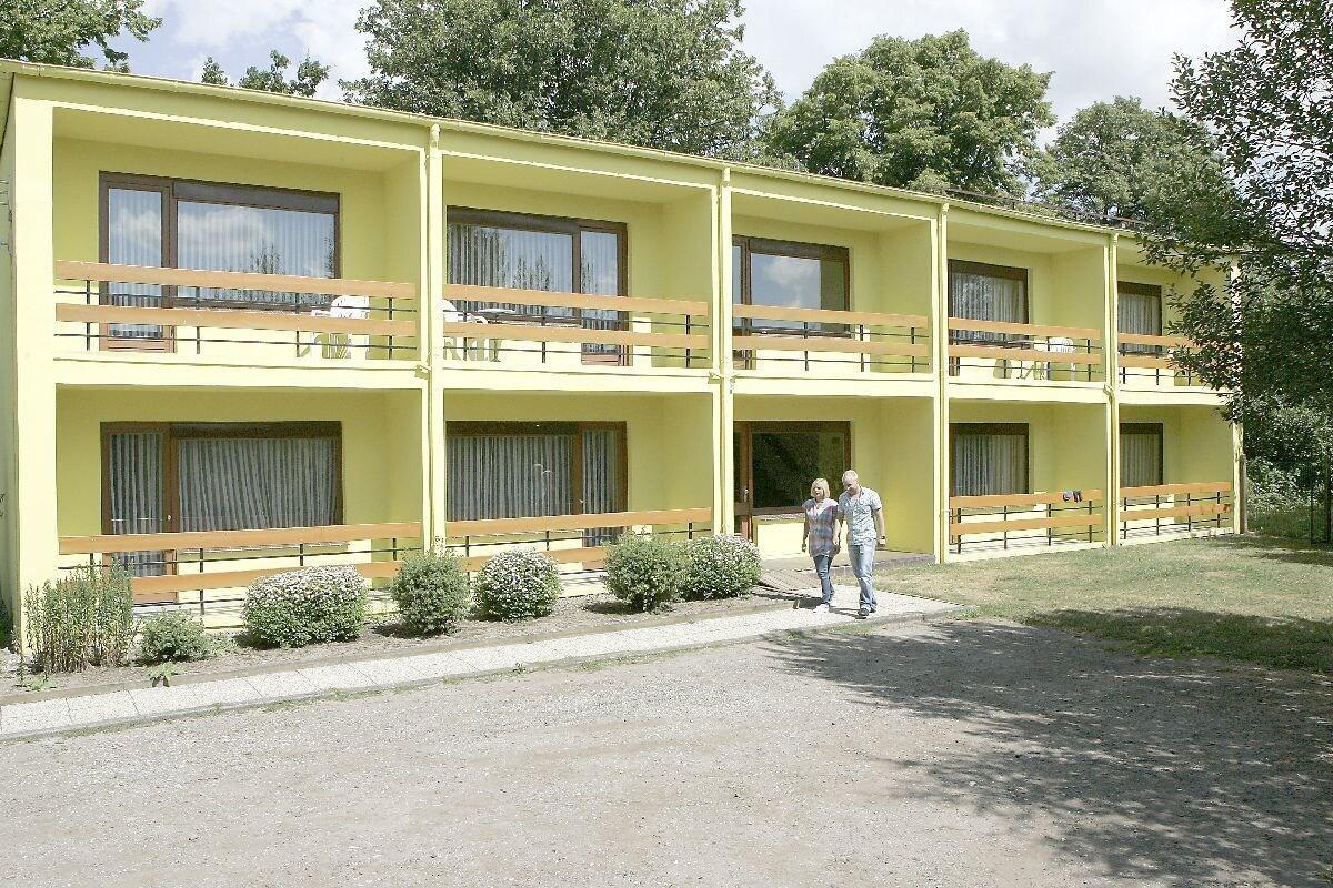 Vista Exterior Rasthaus Hotel Schackendorf