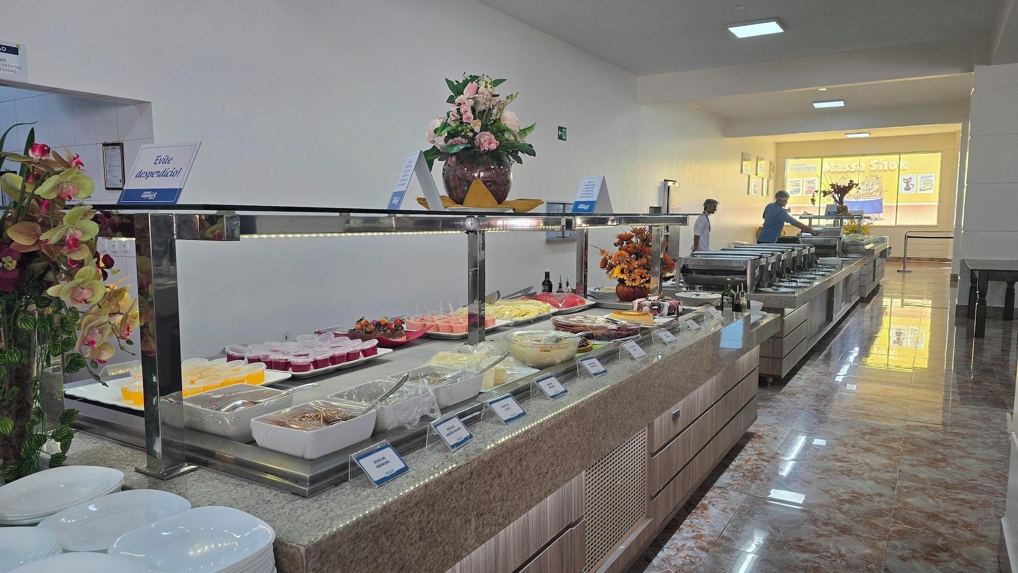 Restaurant Lacqua diRoma III - Direto com o Grupo Diroma - acesso ao Acqua Park com café da manhã
