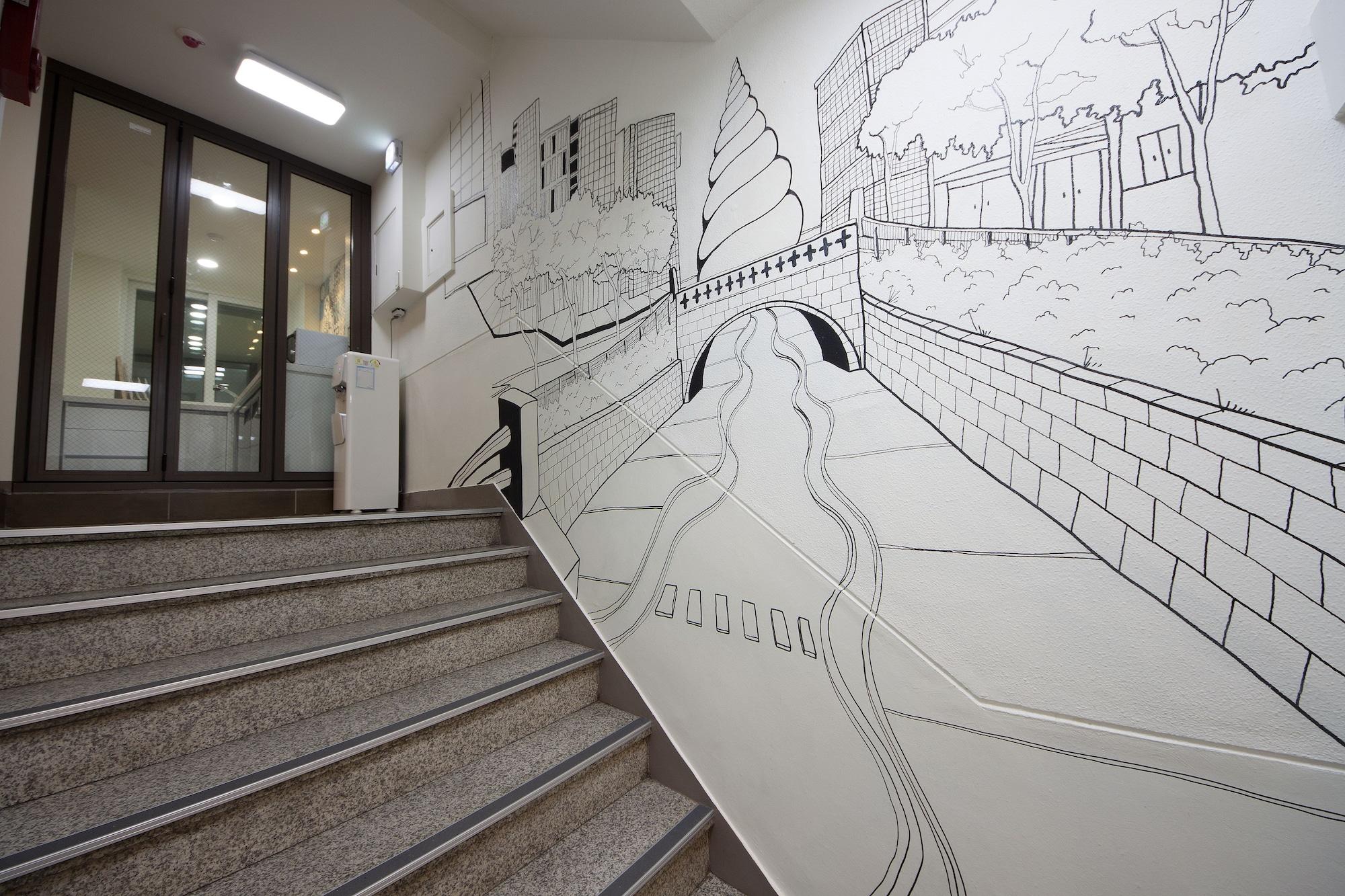 Varios K-Guesthouse Myeongdong 1