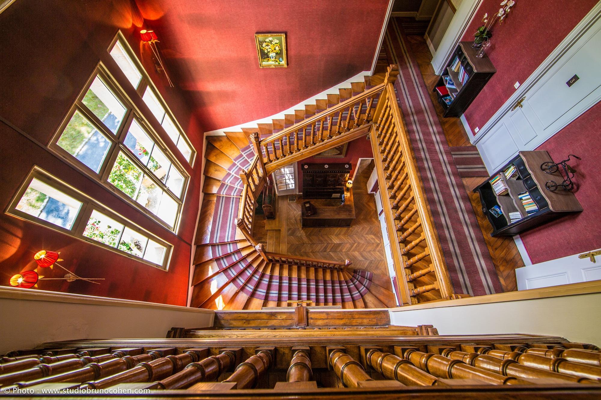 Vista Lobby Château de La Tour