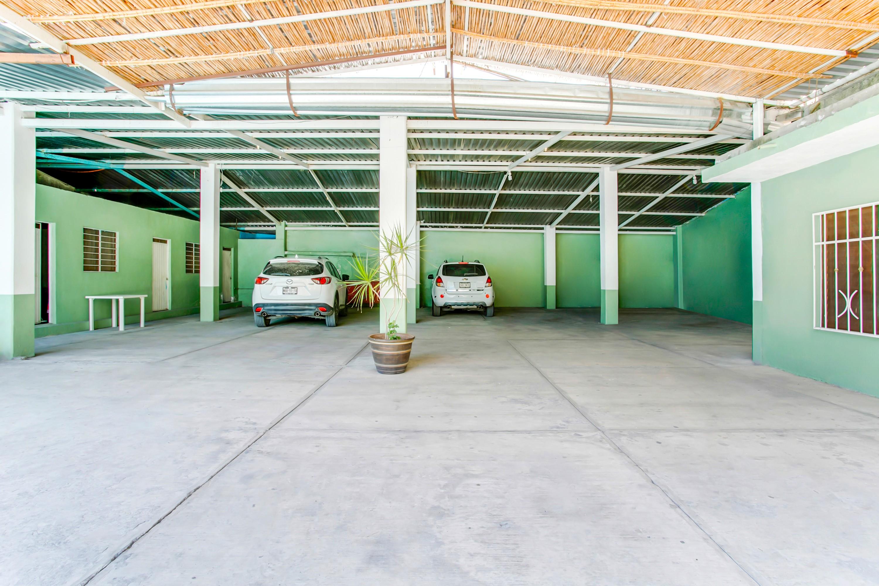 Estacionamiento OYO Hotel Margarita