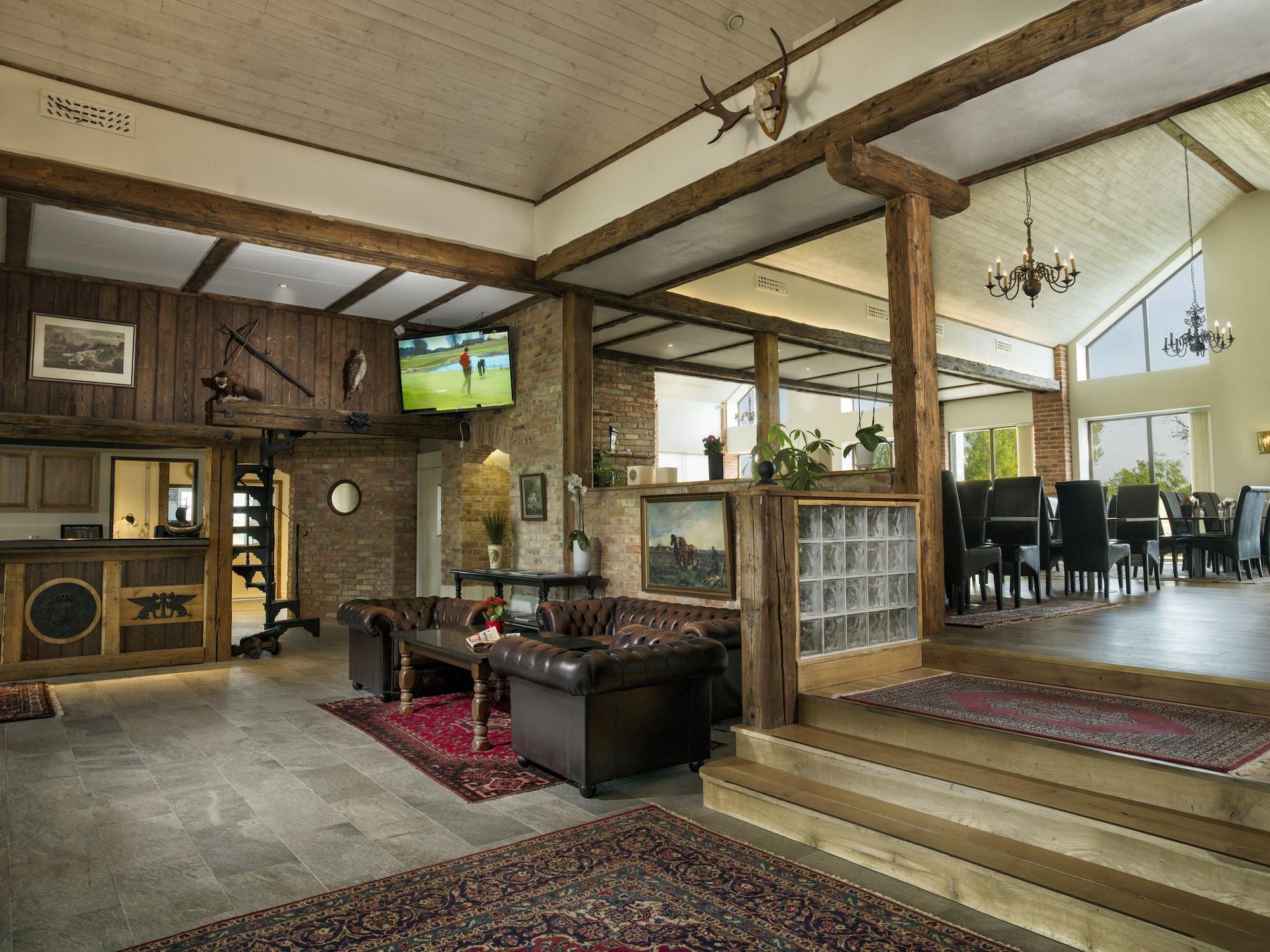Vista Lobby Lydinge Resort