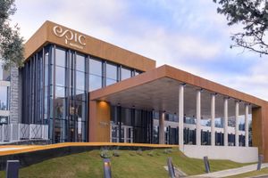 Alojamiento - Epic Villa Merlo