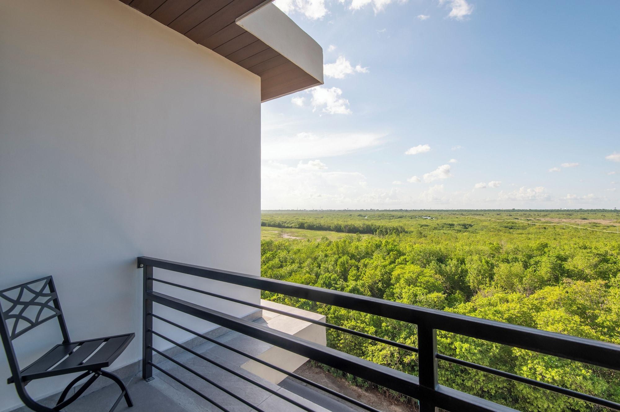Comodidades del Alojamiento Strela-Penthouse w jacuzzi & ocean view