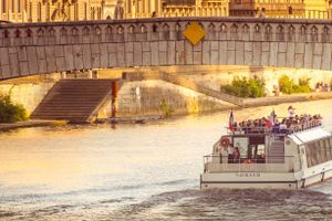 Actividad - Paseo en barco por Lyon