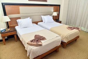 Alojamiento - Chain Luxe Paradise Hotel