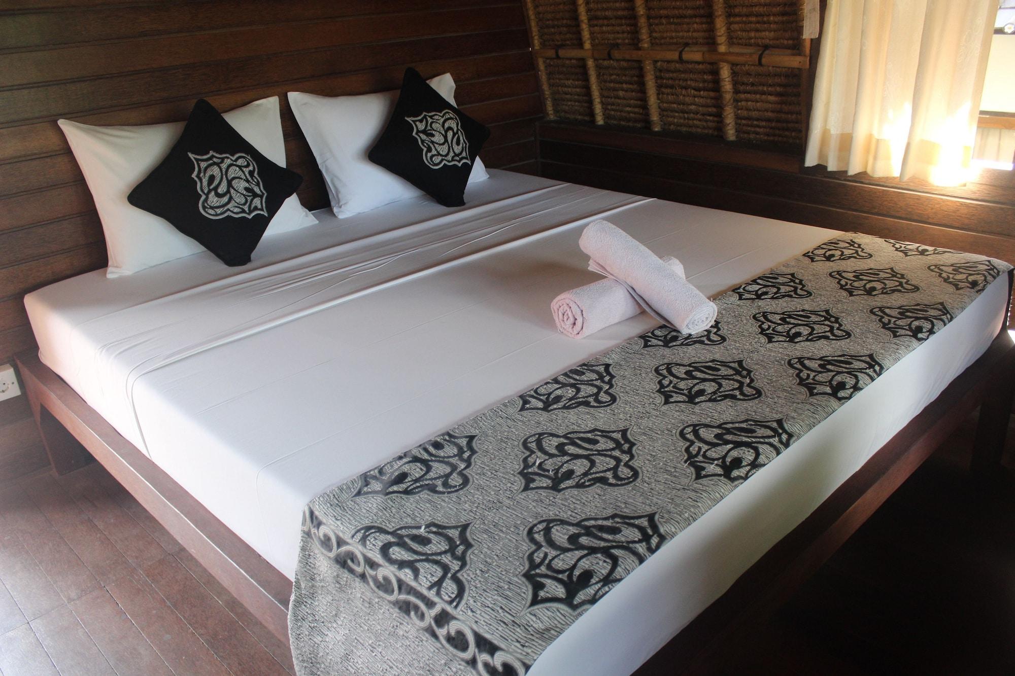 Habitación A-One House