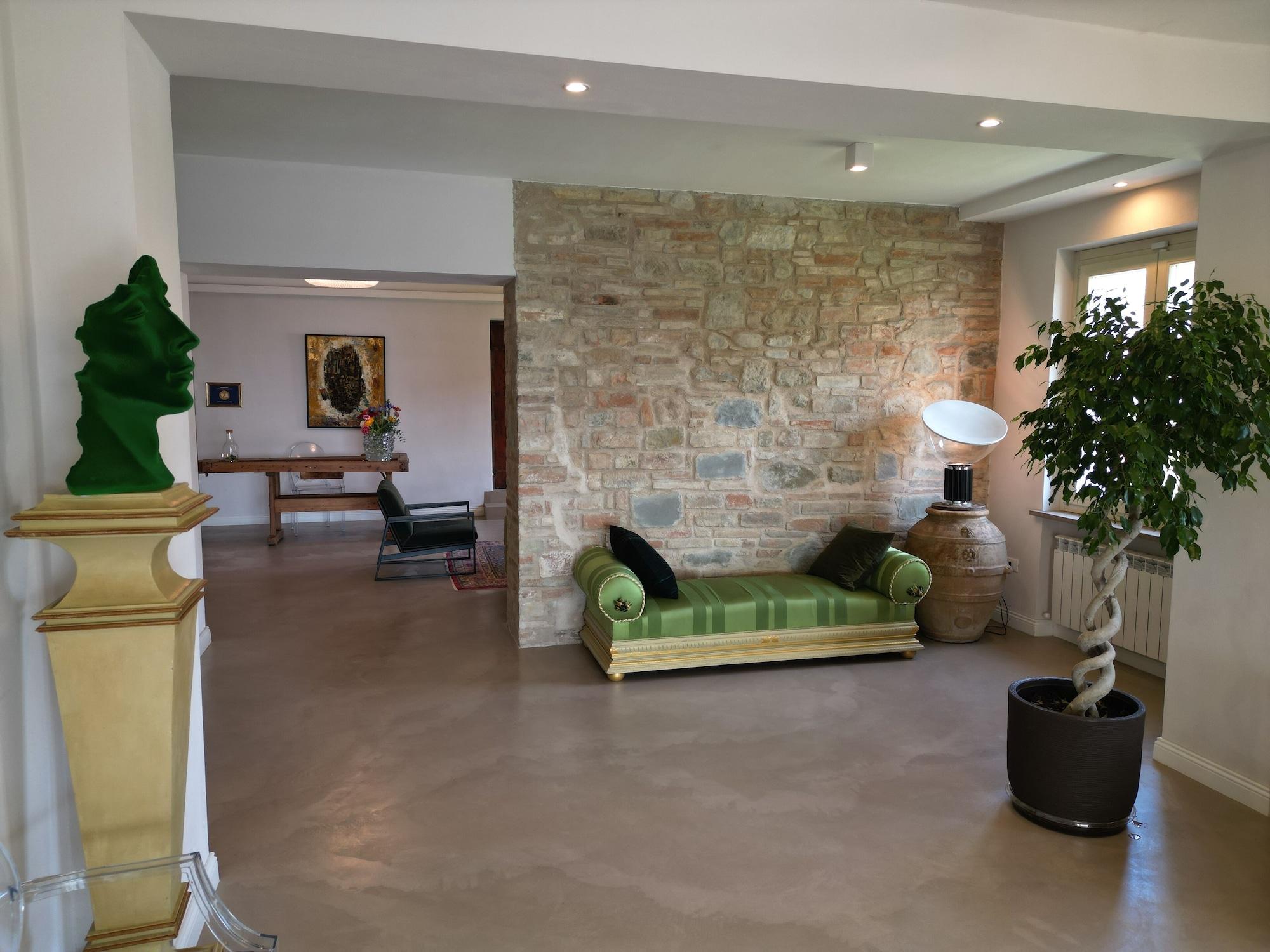 Vista Lobby CorteViva Boutique B&B