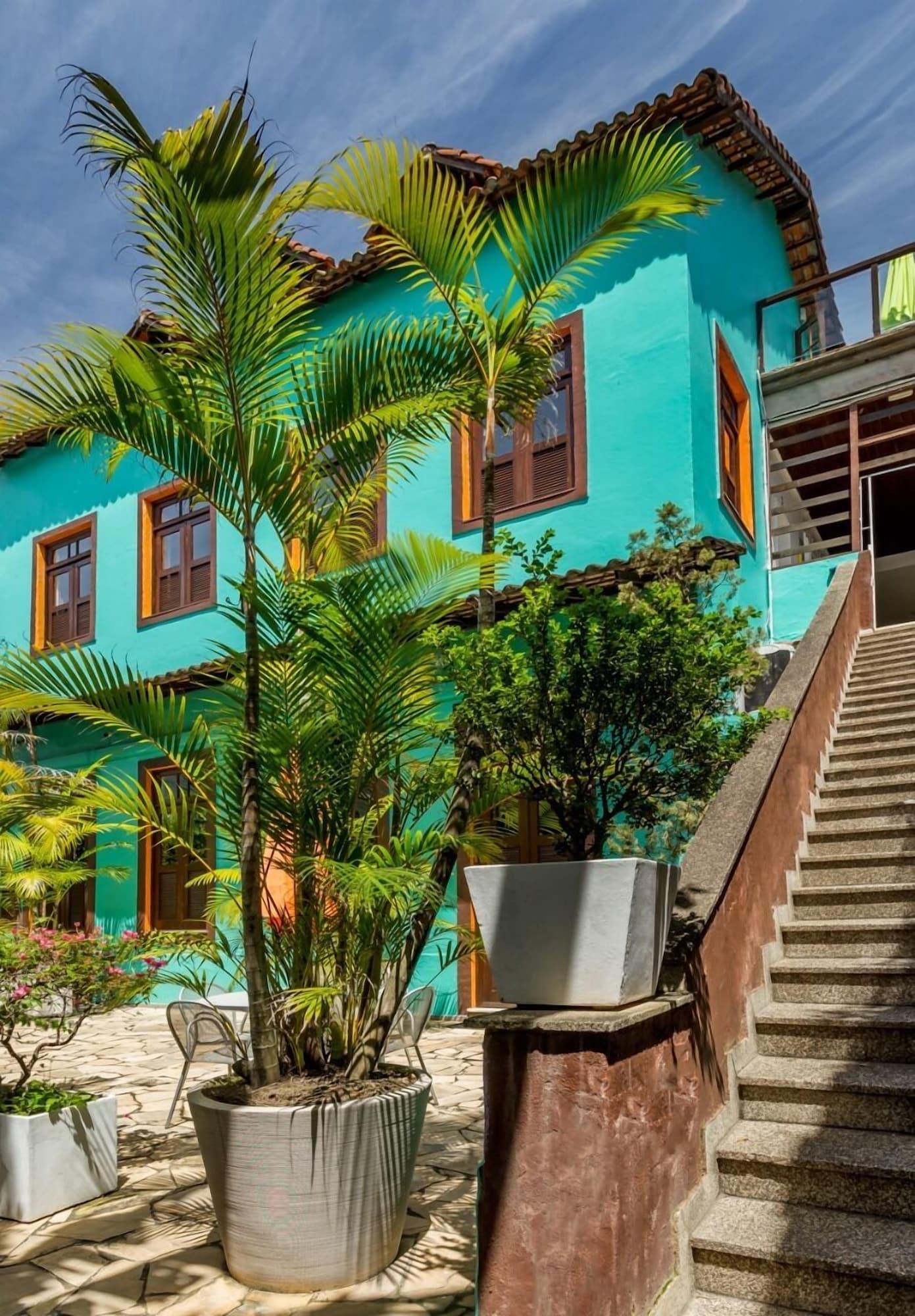 Varios CasaJOMO Art, Food & Music B&B