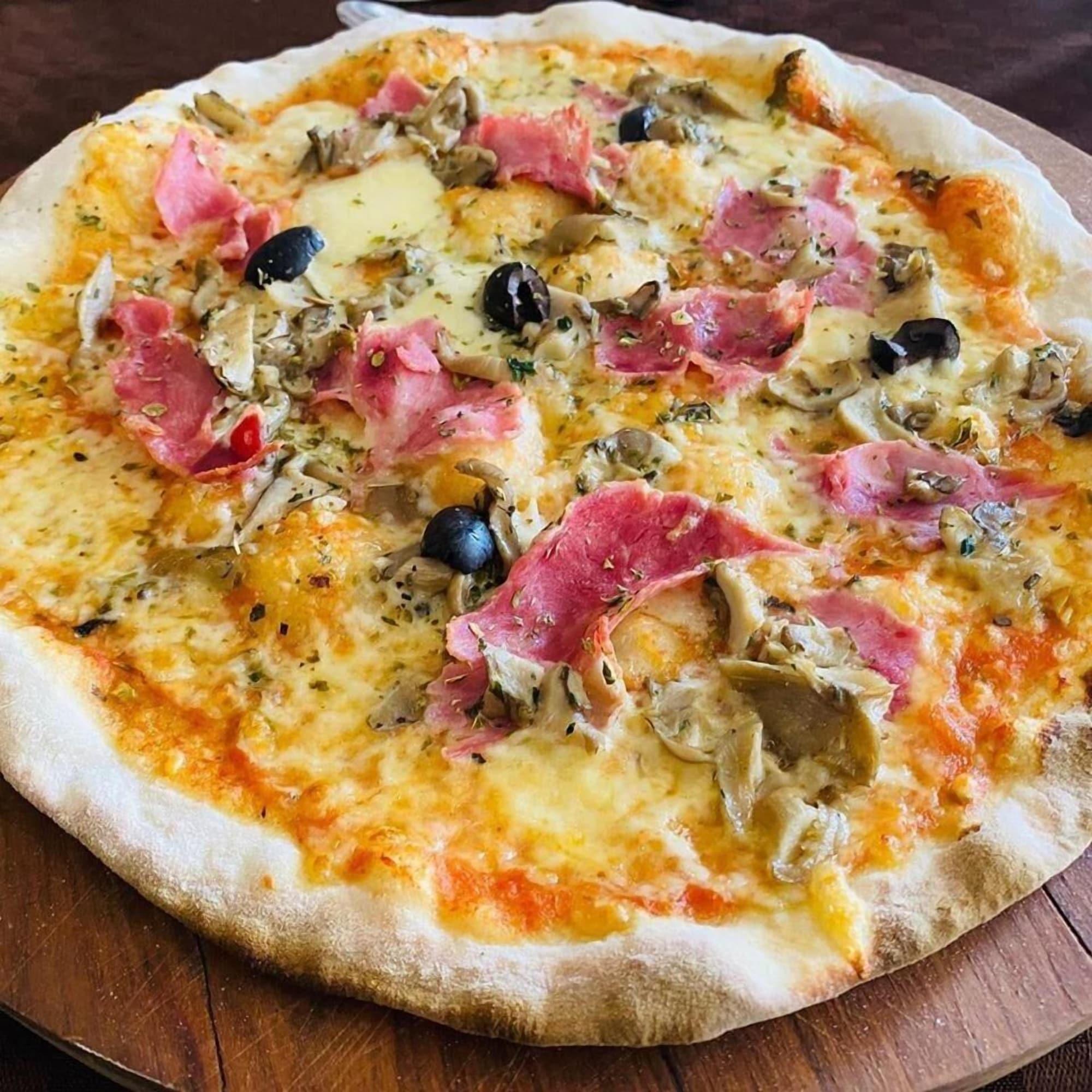 Restaurant Fly Inn Madagascar Hotel