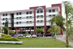 Alojamiento - Lord Plaza