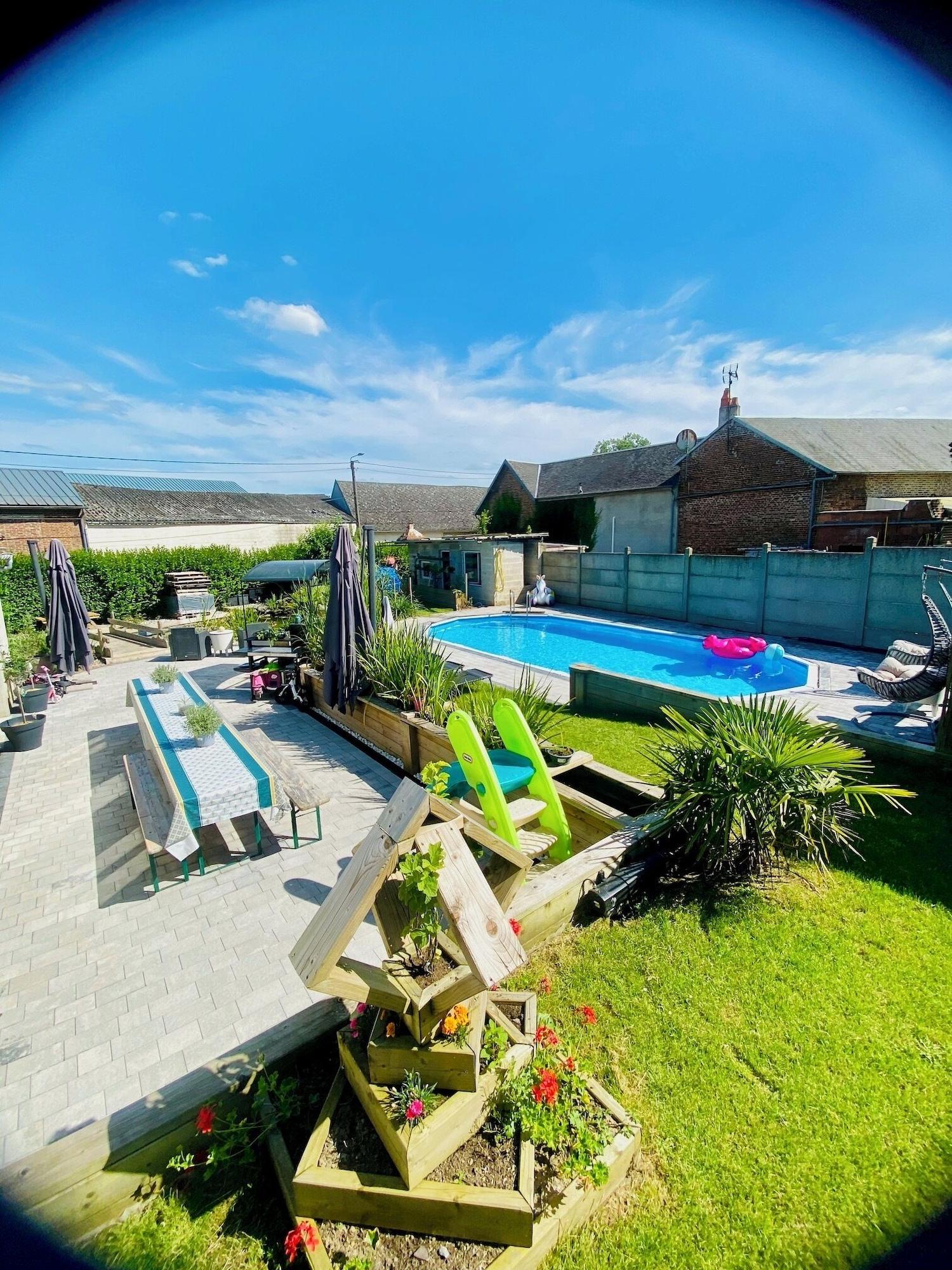 Vista Piscina Les 3 E