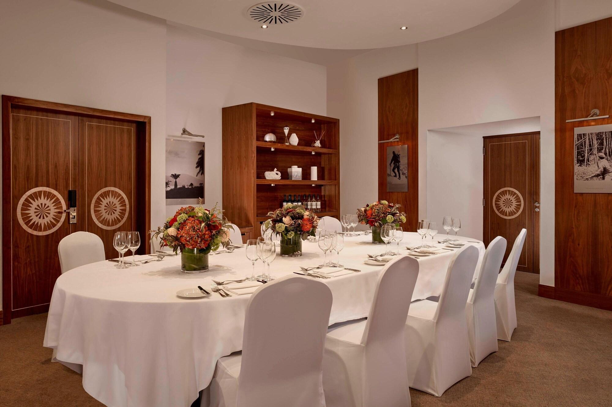 Sala de Reuniones The Park Tower Knightsbridge, A Luxury Collection Hotel