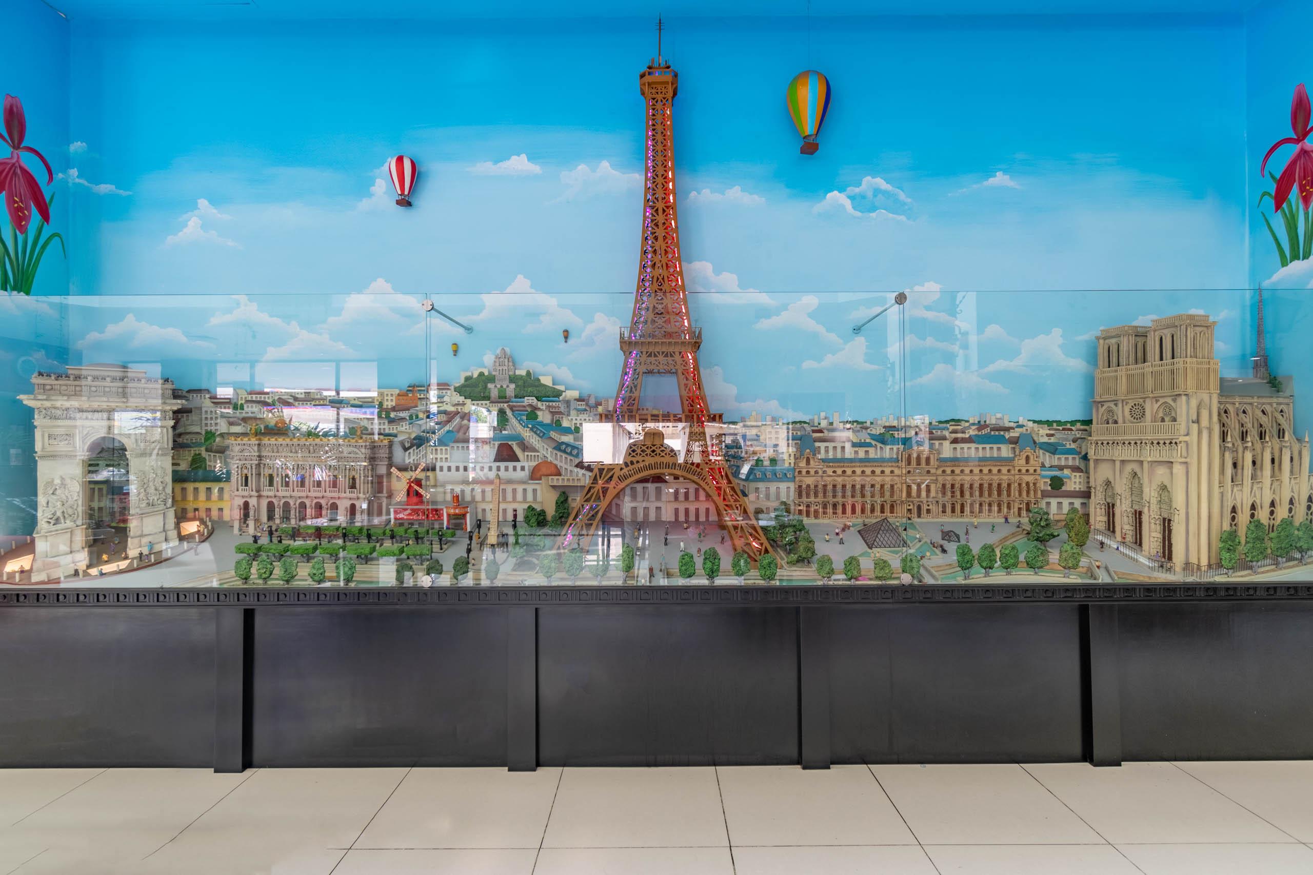 Vista Lobby Paris FC HOTEL