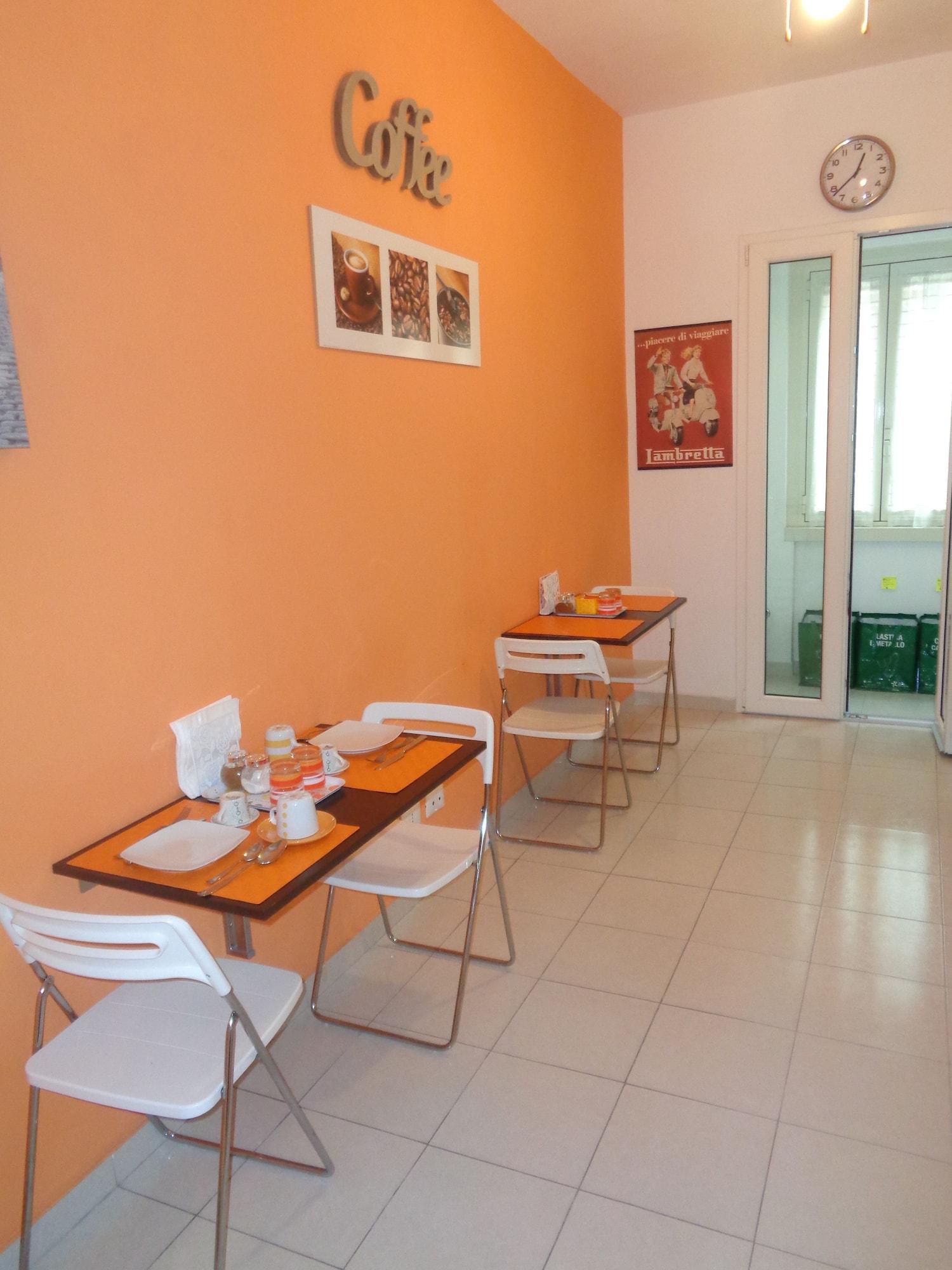 Restaurant Vatican Station