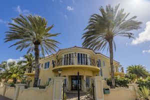 Alquiler Vacacional - Luxury 4br4ba Villa w Hottub Pool Ocean Views