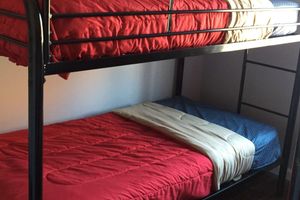 Alojamiento - Williamsburg Hostel