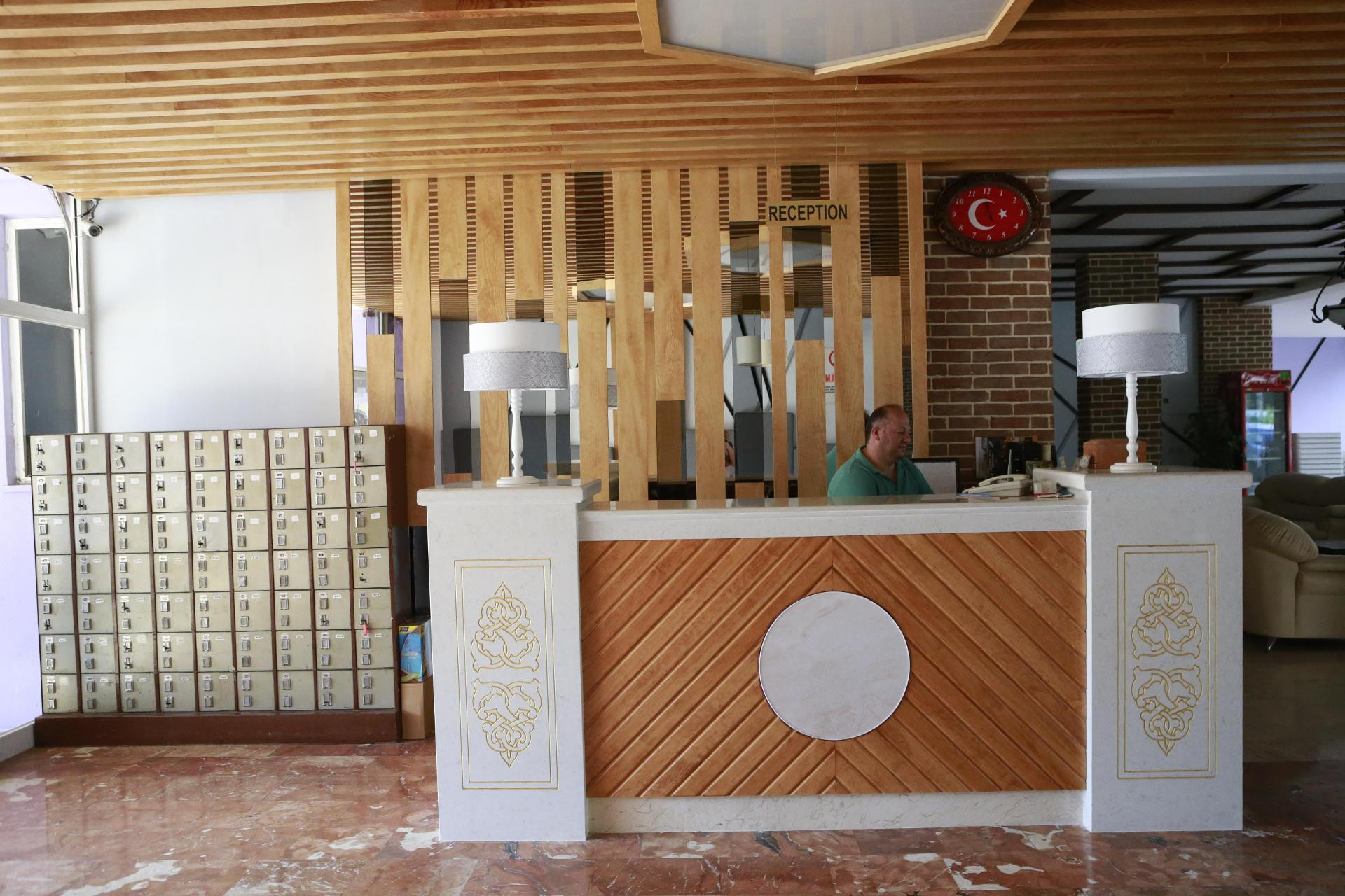 Vista Lobby Maren Beach Apart