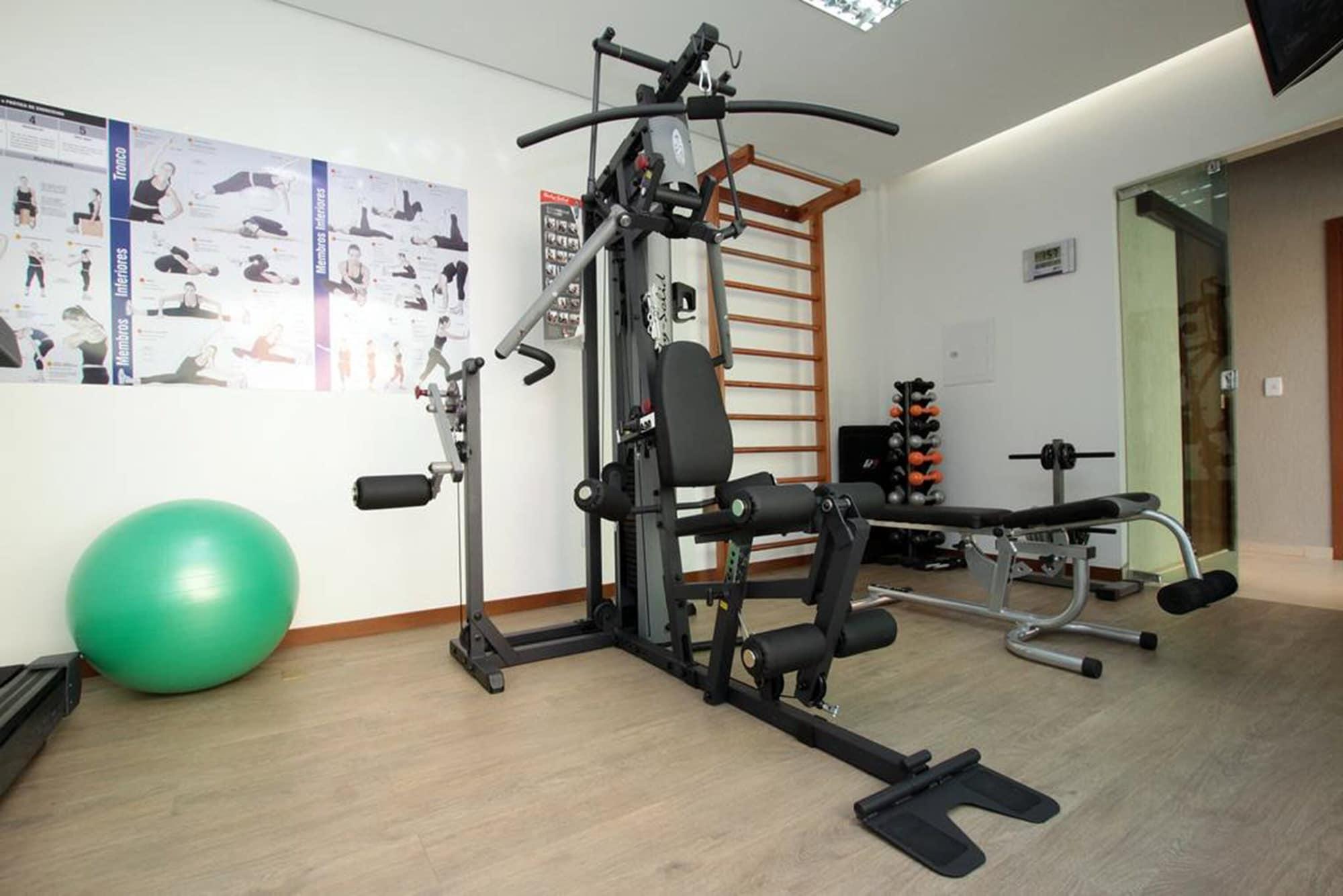 Gimnasio Oasis Tower Hotel