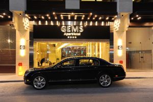 Alojamiento - Gems Hotel