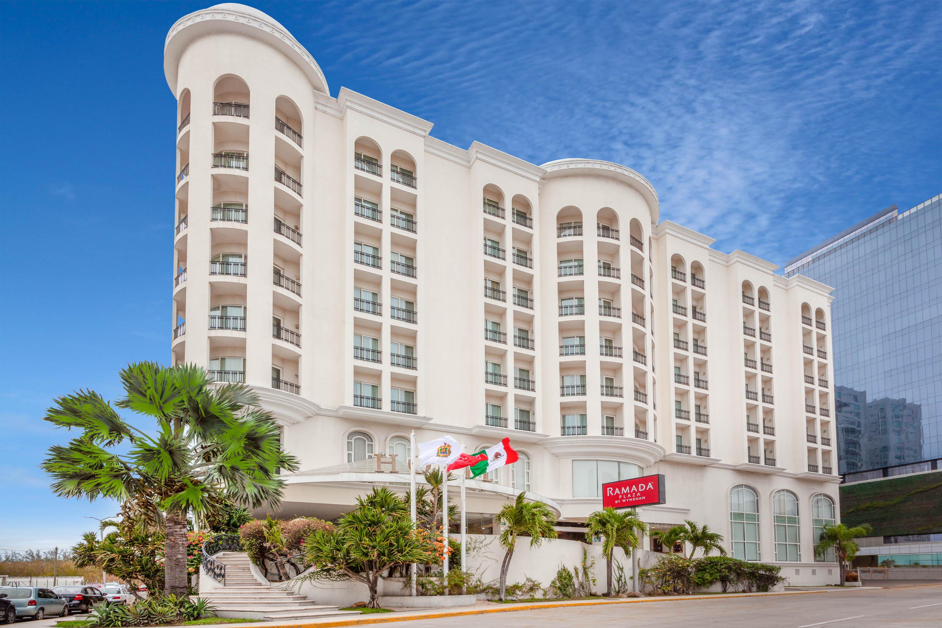 Vista Exterior Ramada Plaza by Wyndham Veracruz Boca del Rio